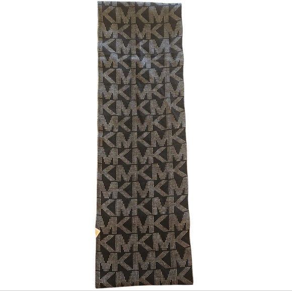 NWT Michael Kors Black and White Two Toned Scarf - Picture 1 of 4